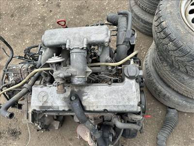 Mercedes Vito (1st gen) W638 2.3 TD Fűzött blokk hengerfejjel  611980