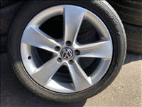 Volkswagen Jetta / Golf / Touran / Passat gyári 6,5X17-es 5X112 ET39-es könnyűfém felni garnitúra