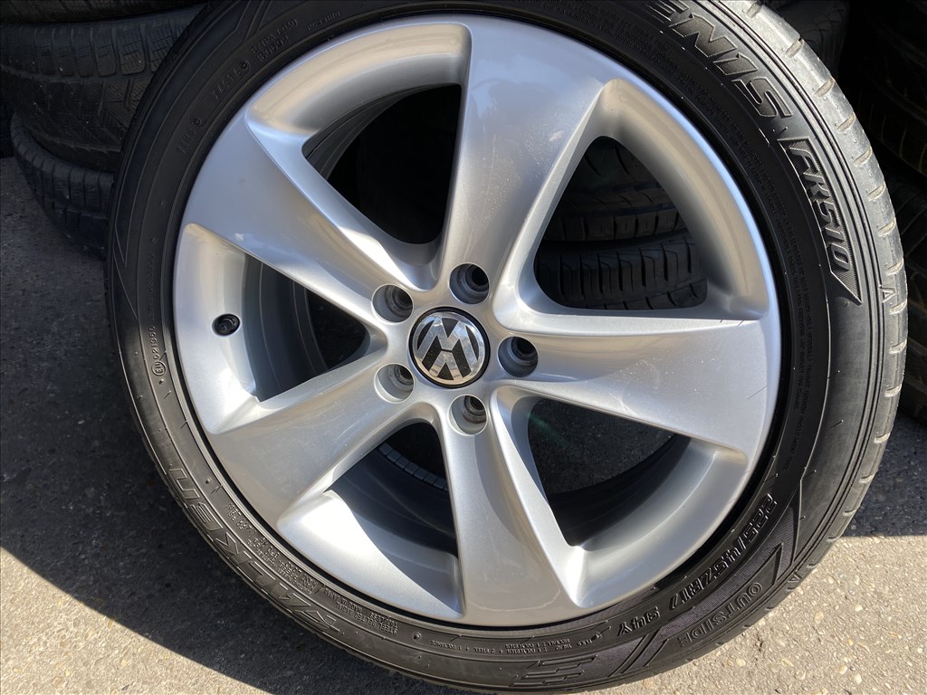 Volkswagen Jetta / Golf / Touran / Passat gyári 6,5X17-es 5X112 ET39-es könnyűfém felni garnitúra 3. kép