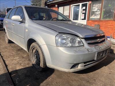 Chevrolet Lacetti 1.6i  bontott alkatrészei
