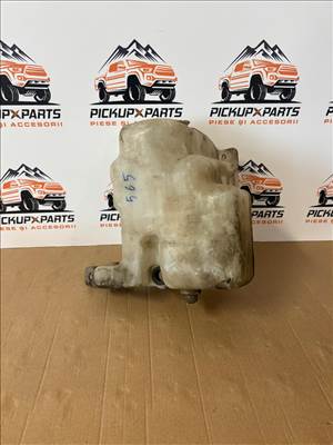 Szélvédőmosó folyadéktartály Mitsubishi L200