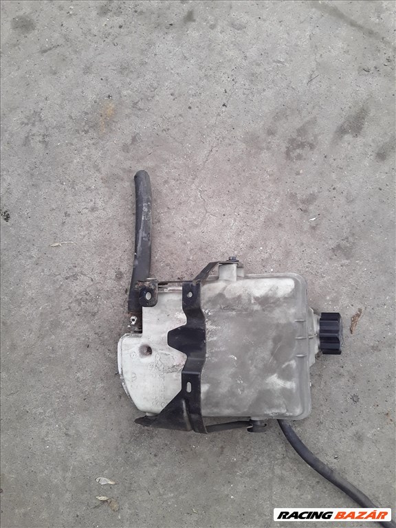 Gokart Kiegyenlítő Tartály Konzollal 8. kép