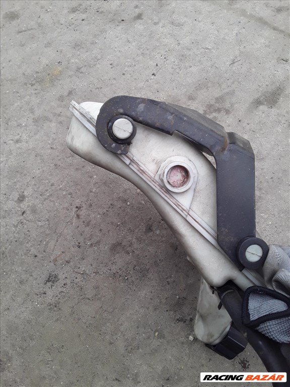 Gokart Kiegyenlítő Tartály Konzollal 11. kép