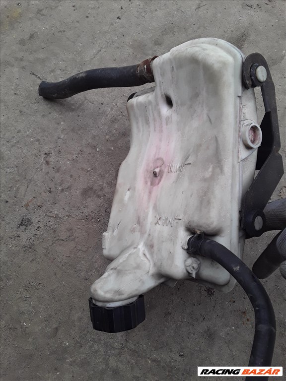 Gokart Kiegyenlítő Tartály Konzollal 12. kép