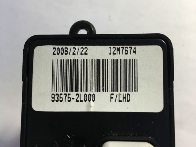 HYUNDAI I30 Jobb első Ablakemelő Kapcsoló 3. kép