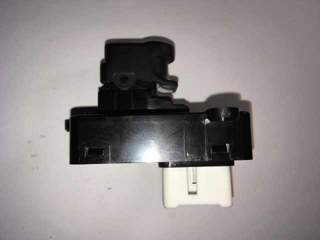 HYUNDAI I30 Jobb első Ablakemelő Kapcsoló 6. kép