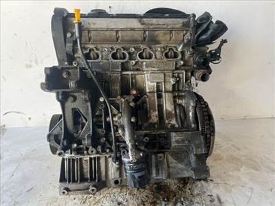 PEUGEOT 206 Motor (Fűzött blokk hengerfejjel)