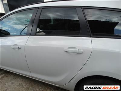 Opel Astra J Bal hátsó ajtó
