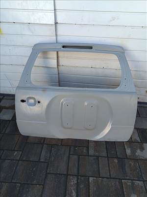 Suzuki Grand Vitara II csomagtér ajtó 