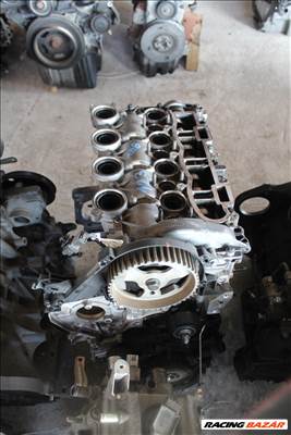 Peugeot 307 2005-   1.6D Fűzött blokk hengerfejjel 	9HV