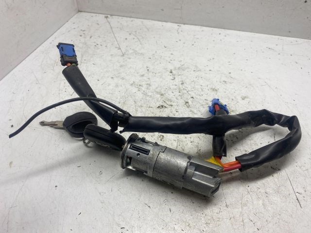 PEUGEOT 206 Gyújtáskapcsoló 2. kép