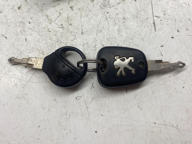 PEUGEOT 206 Gyújtáskapcsoló 5. kép