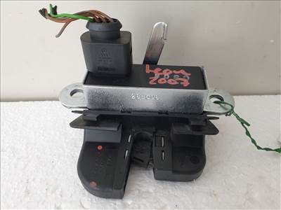 504081 Seat Leon 2007,  Csomagtérajtó Zár, 1P0827505A. Zárszerkezet.