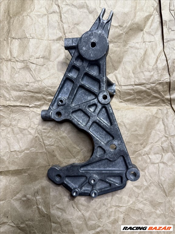 Audi A4 A6 A8 magasnyomású pumpa konzol 059130147h 2. kép