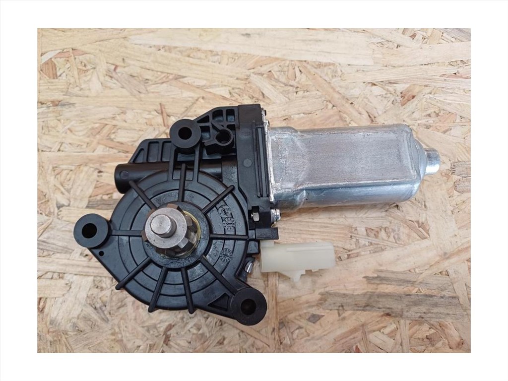 Chrysler PT Cruiser   (2001-2010)  Jobb Hátsó Ablakemelő Motor Új 3. kép