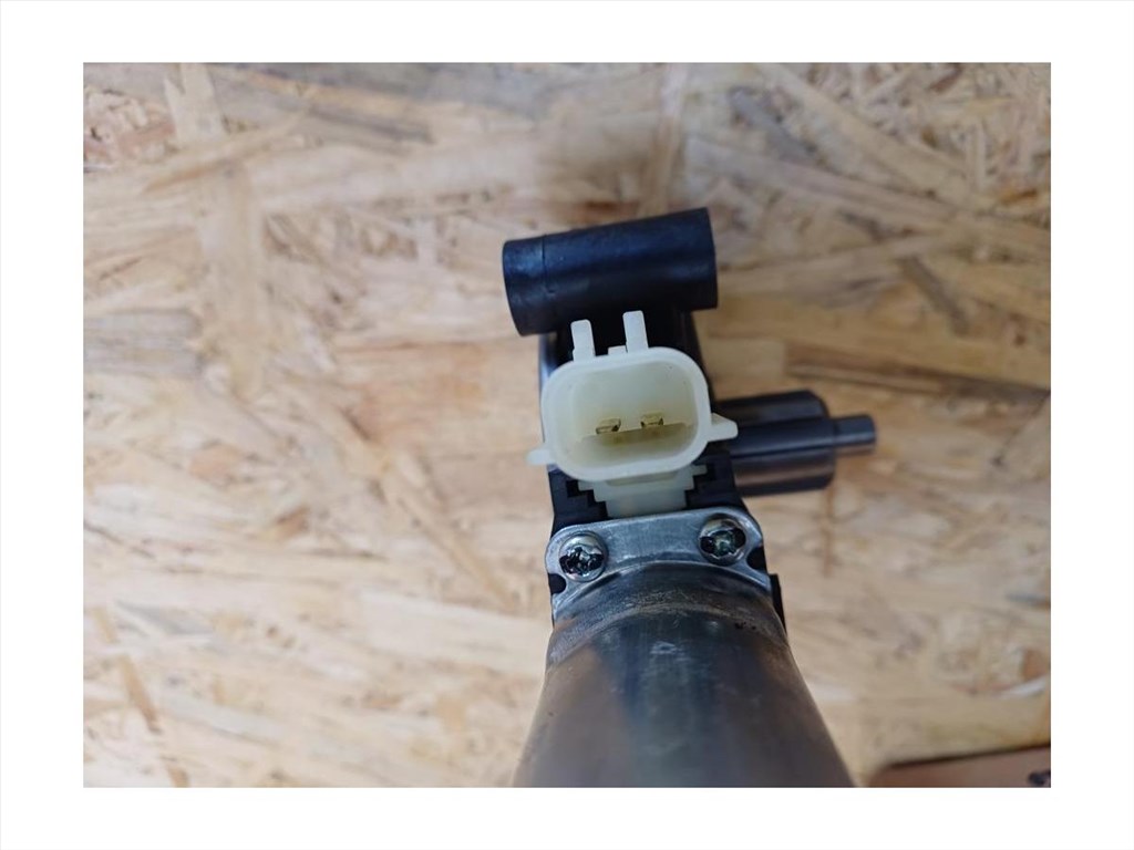 Chrysler PT Cruiser   (2001-2010)  Jobb Hátsó Ablakemelő Motor Új 5. kép