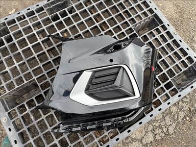 Audi Q3 lökhárító  83a807438 83a807437