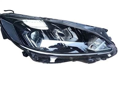 Ford Kuga Mk3 Fényszóró jobb LV4B-13W029-AF