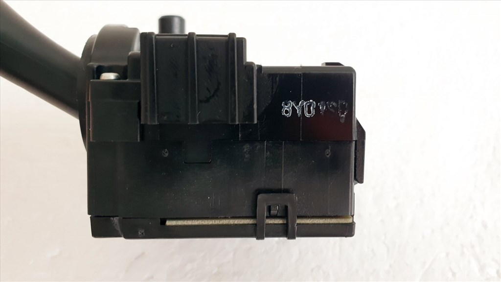 508293 Suzuki Swift 3, 2008,  Ablaktörlő Kapcsoló.  8. kép