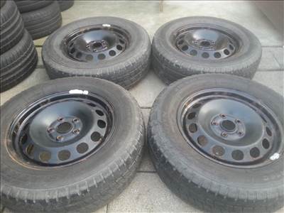  5x112 VW T4 Caravelle/Transporter lemezfelni, rajta 215/65R16C Goodyear nyári gumi 