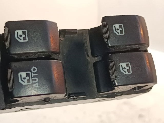 DAEWOO EVANDA Ablakemelő Kapcsoló Négyes / Kettes 8. kép