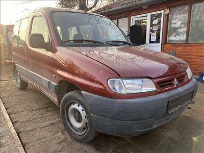 Citroën Berlingo 1.4i bontott alkatrészei