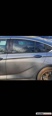 Opel Insignia B 2017-bal hátsó ajtó 