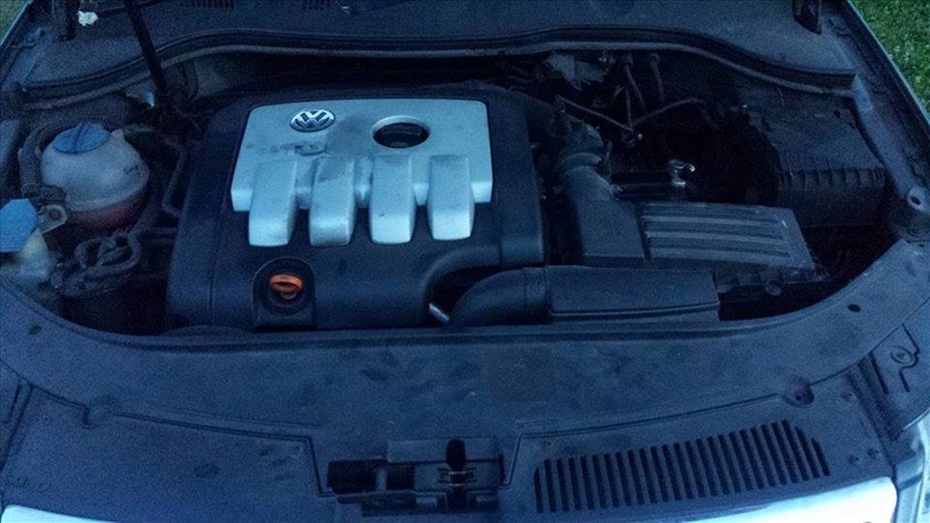2.0 PD TDI BKP motor eladó 1. kép