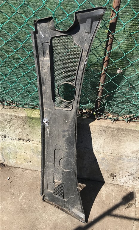 Audi A6 (C6 - 4F) levélrács  4f1819447 2. kép