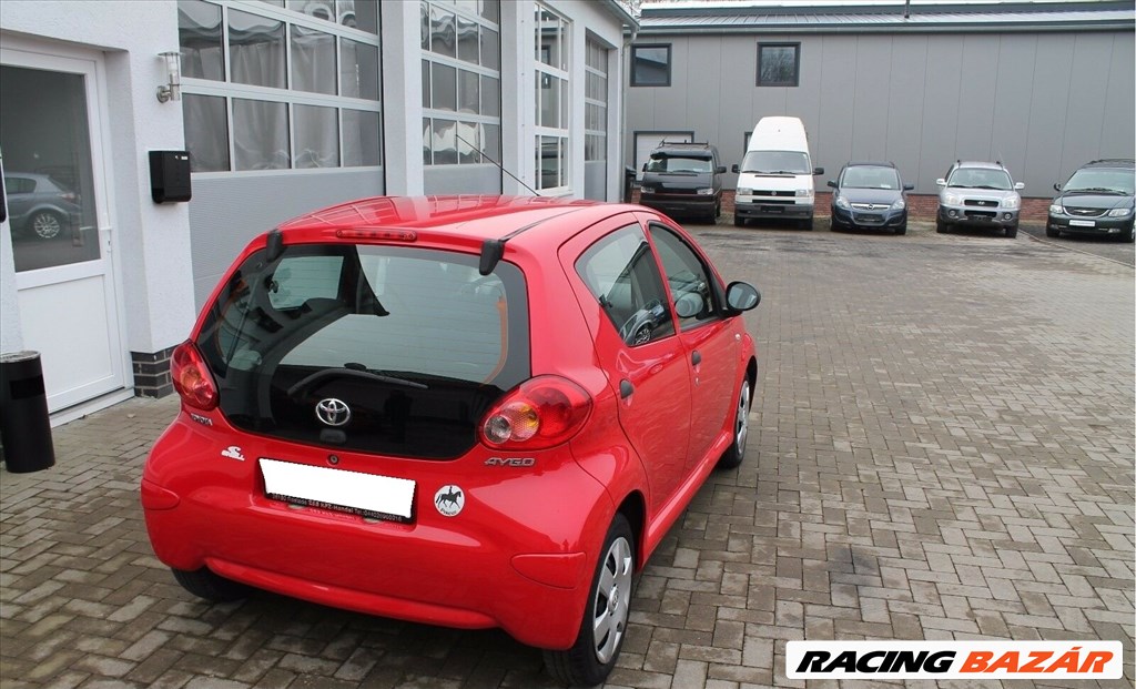 Toyota Aygo csomagtér ajtó üveg  1. kép