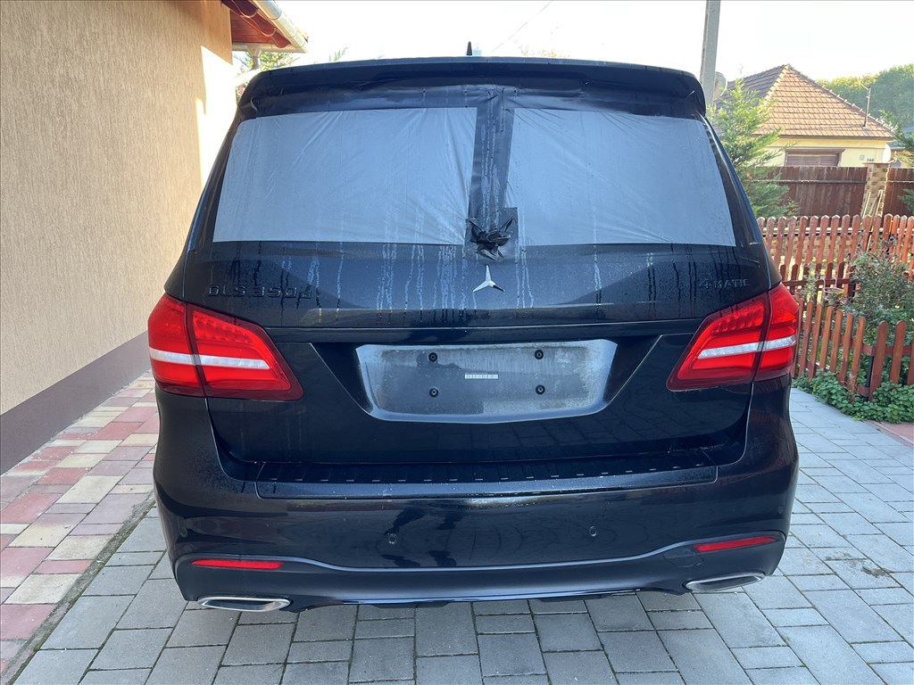 Mercedes GLS 350 (X166) bontott alkatrészei 1. kép