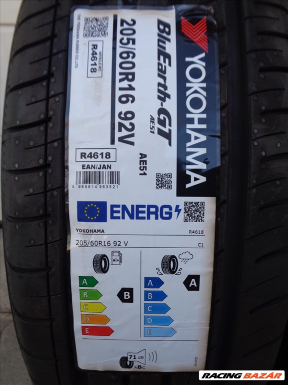 Új Yokohama 205/60R16 nyári gumi pár 2022-es gyártású eladó.  2. kép