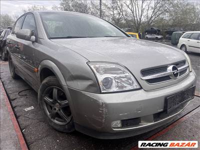 Opel Vectra C 1.8i bontott alkatrészei