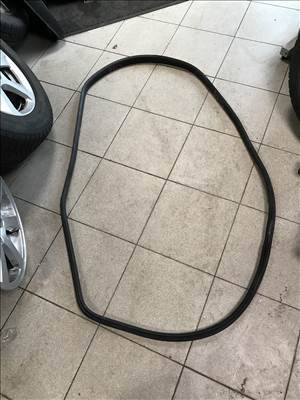 Skoda Fabia II 5J / bal hátsó ajtó kéder 5j0867365d