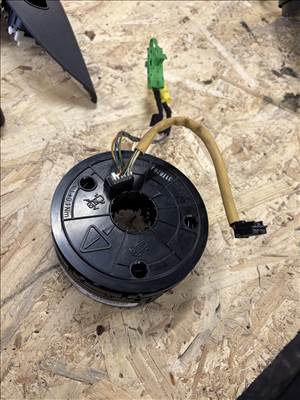 Mercedes C 180 Kompressor Sportcoupé légzsák átvezető  0025421918