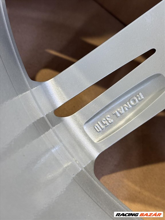 R19 Original Volkswagen 8J ET44 - 3G0 601 025R 3G0601025R 1db felni 2. kép