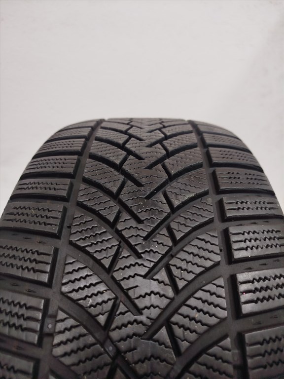 Semperit Speedgrip 3 245/45 R18  1. kép