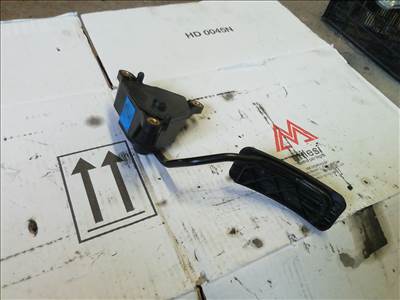 Renault Mégane II 2.0 16V gázpedál  8200153270