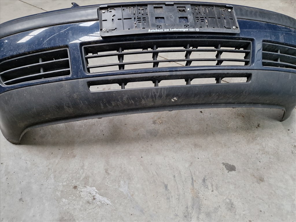 Volkswagen Golf IV első lökhárító LA5G (18022) 6. kép