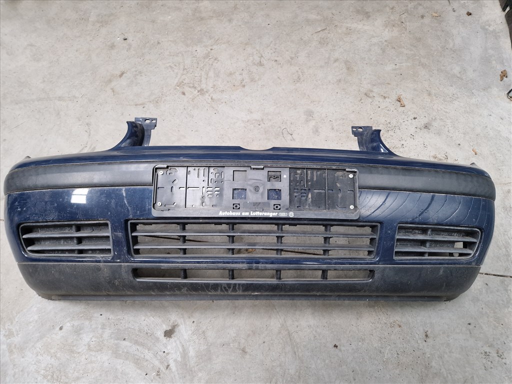 Volkswagen Golf IV első lökhárító LA5G (18022) 15. kép