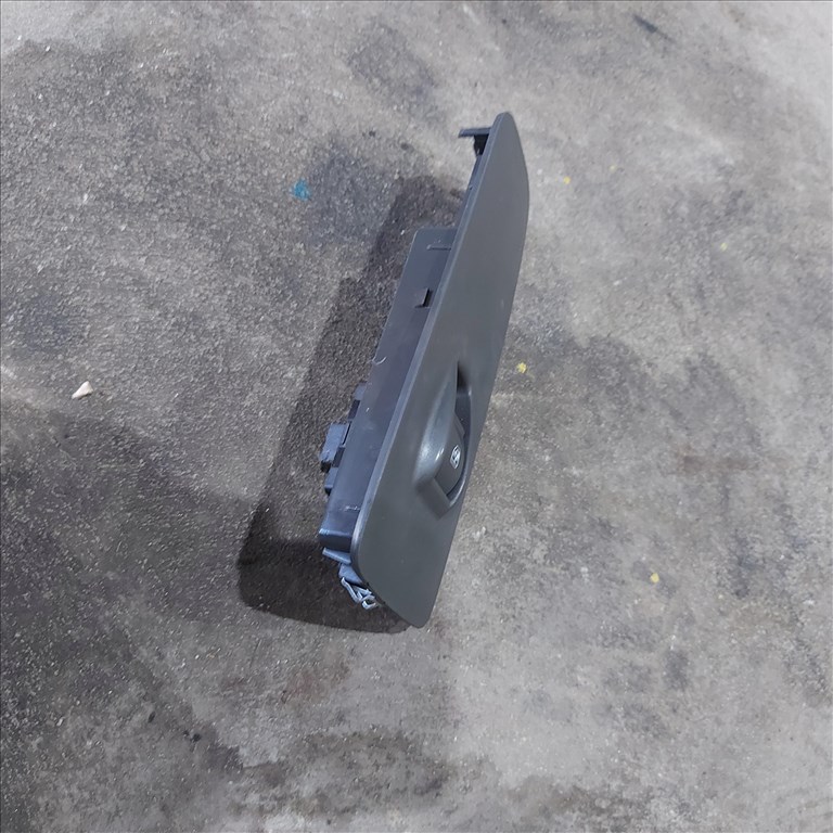 Fiat DUCATO Citroen JUMPER Peugeot BOXER 06- Ablakemelő kapcsoló 2478 3. kép