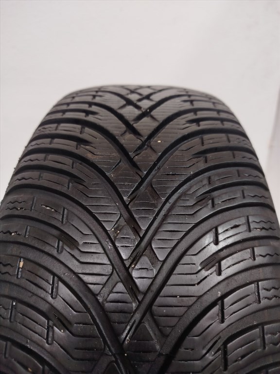 Kleber Krisalp HP3 205/55 R16  1. kép