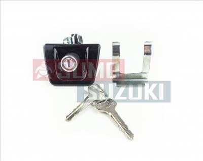 Maruti csomagtér ajtózár kulccsal 82500-84860