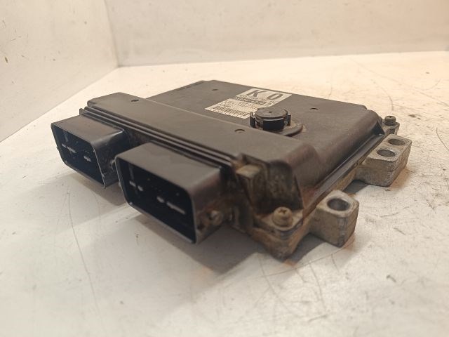 SUZUKI SWIFT III Motorvezérlő 5. kép