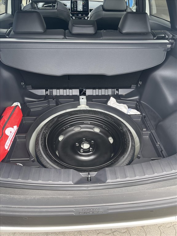 Toyota Corolla  Cross Új Vékony Pótkerék Mankókerék Autómankókerék Szükségpótkerék 18” Collos 2. kép