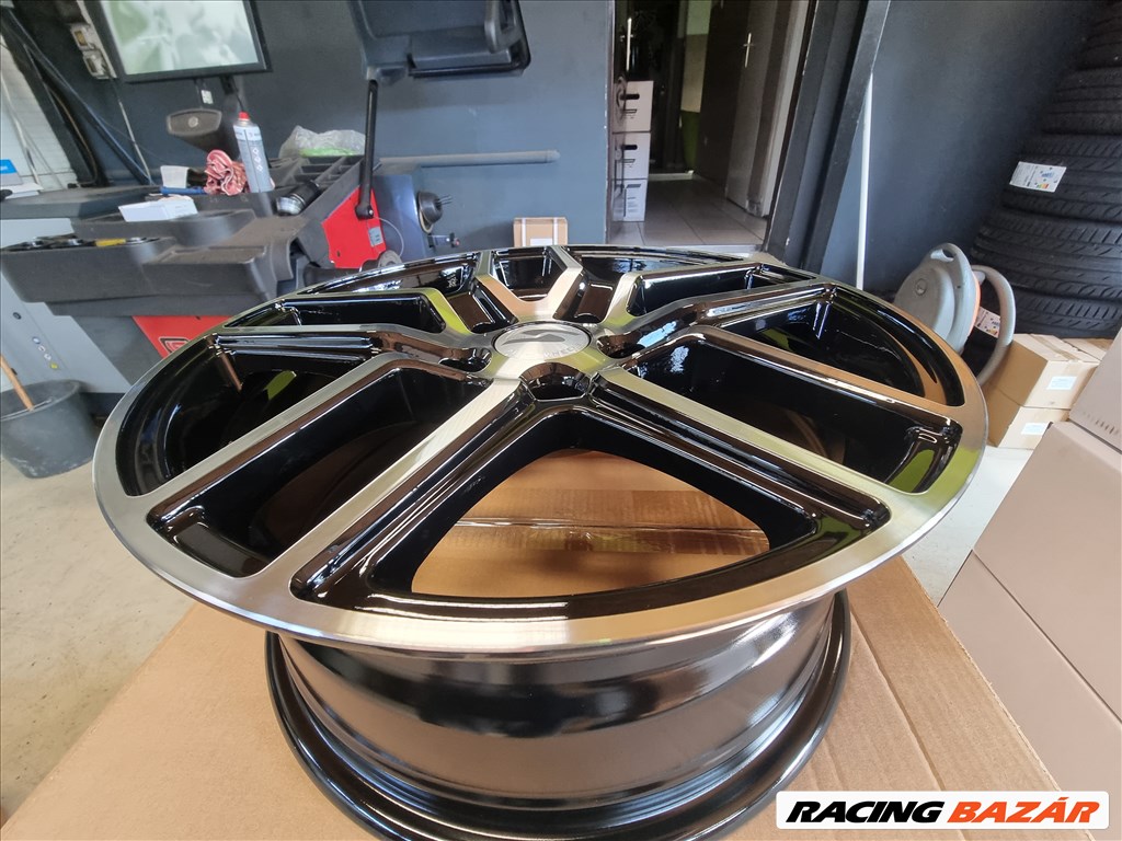  5x114.3 lyukosztású 6,5JJ 16" új Silverline alufelni 2. kép