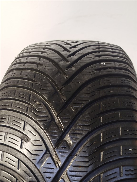 Kleber Krisalp HP3 205/55 R16  1. kép