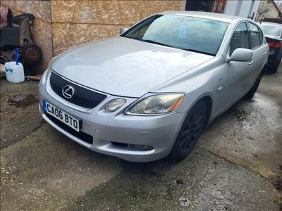 Lexus GS 300  Bontott Alkatrészei Eladók 