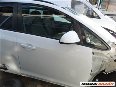 Opel Astra J Jobb első ajtó Y 40R
