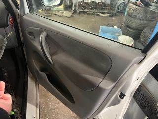 CITROËN XSARA PICASSO (N68) Jobb első Ajtózár